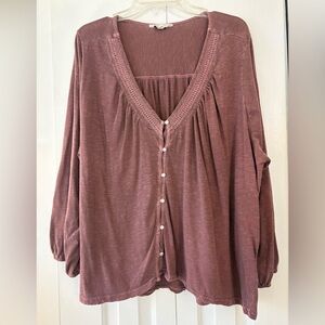 Lucky Brand mauve crochet detail top, size 2X*